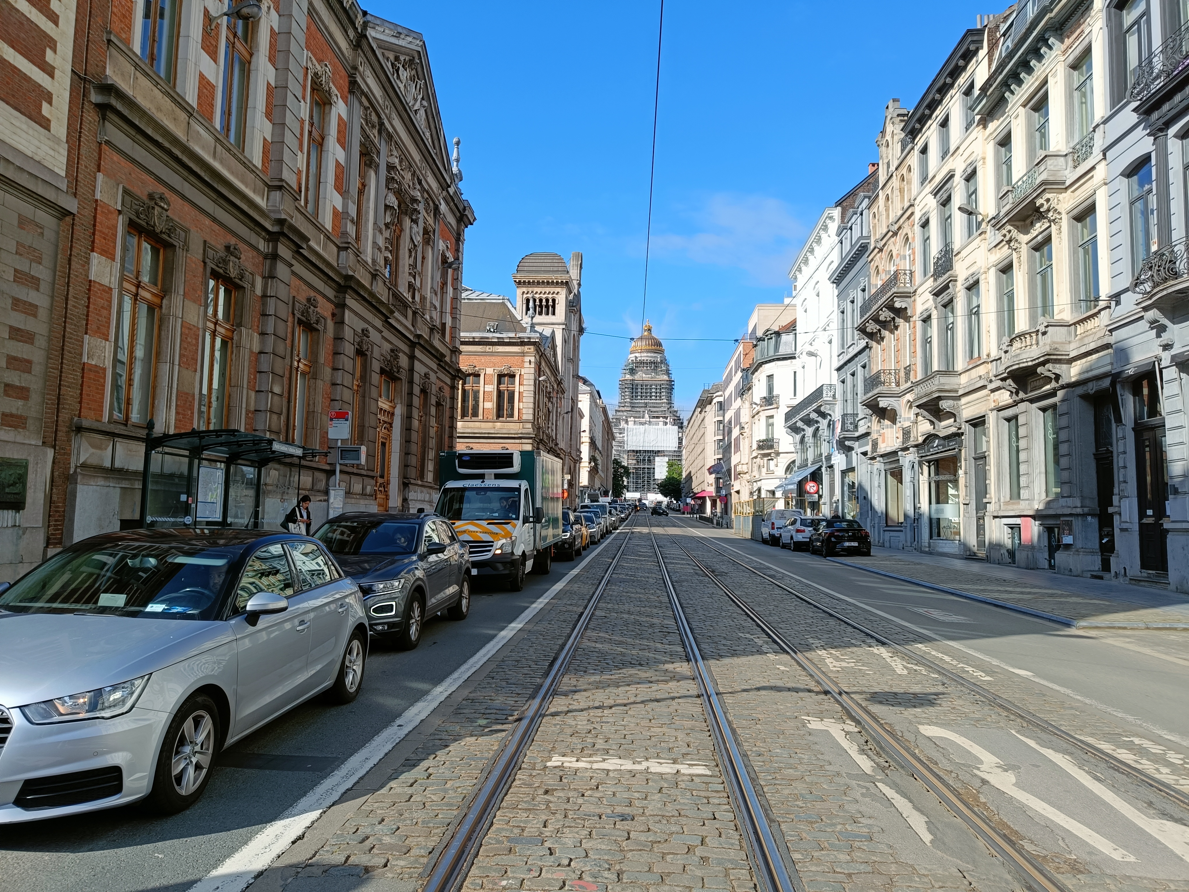 Regentschapsstraat perspectief naar Justitiepaleis